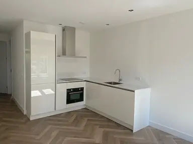 55μ² apartment προς ενοικίαση για 2650€/μήνα σε Shackletonstraat, Amsterdam