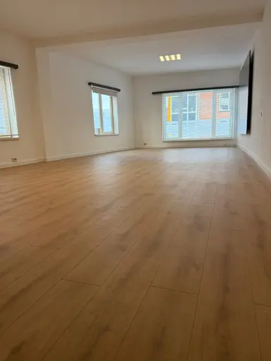 90m2 studio to rent for 1300β¬/month in Van Lochemstraat, Enschede
