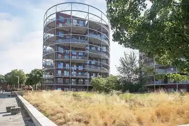 100m2 apartment to rent for 2340€/month in Jan van der Heijdenstraat, Hilversum