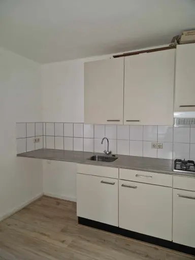 51μ² apartment προς ενοικίαση για 823.91€/μήνα σε Korte Nieuwstraat, Nijmegen