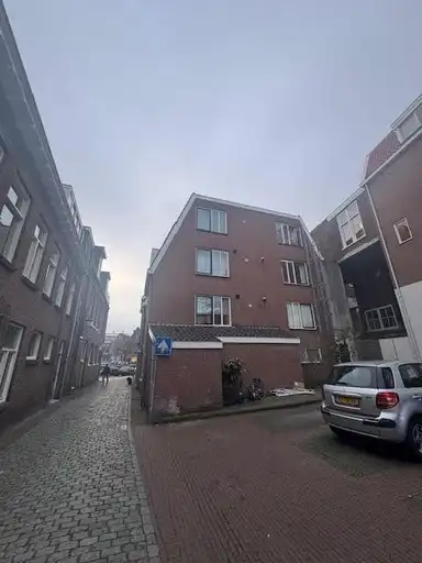 76m2 apartment à louer pour 2250€/mois à Barnesteeg, Haarlem