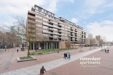 100μ² apartment προς ενοικίαση για 2950€/μήνα σε Binnenrotte, Rotterdam