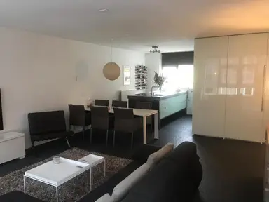 97m2 apartment zur Miete für 1300€/Monat in Raamstraat 2B, Maastricht