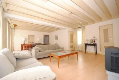 105m2 apartment à louer pour 2000€/mois à Jan Evertstraat 34, The Hague