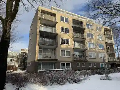 80μ² apartment προς ενοικίαση για 2250€/μήνα σε Maarten Lutherweg 186, Amstelveen