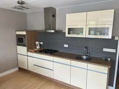 70μ² apartment προς ενοικίαση για 2450€/μήνα σε Oude Singel, Leiden