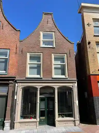 35μ² apartment προς ενοικίαση για 1399€/μήνα σε Klimmende Leeuwsteeg, Leiden