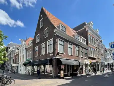 57m2 apartment to rent for 1421€/month in Oude Langendijk, Delft