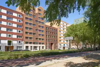 133m2 apartment to rent for 1700€/month in Boezemlaan 44G, Rotterdam
