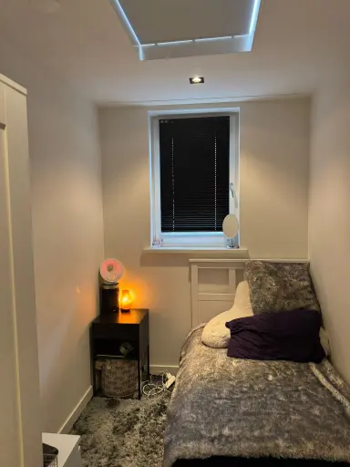 110μ² room προς ενοικίαση για 950€/μήνα σε Eerste Van der Helststraat, Amsterdam