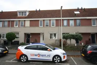 100m2 house te huur voor 2075€/maand in Meerkoet 349, Bergen op Zoom