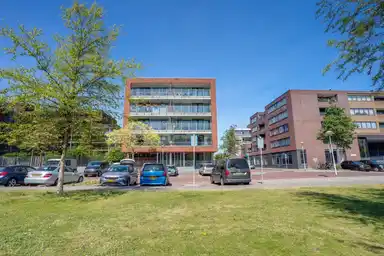 100μ² room προς ενοικίαση για 800€/μήνα σε Ruys de Beerenbrouckstraat, Amsterdam