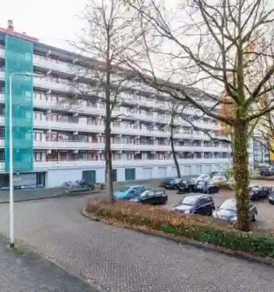 89m2 apartment te huur voor 870€/maand in Preludeweg 6, Alphen aan den Rijn