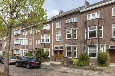 120μ² house προς ενοικίαση για 2388€/μήνα σε Hertogsingel, Maastricht