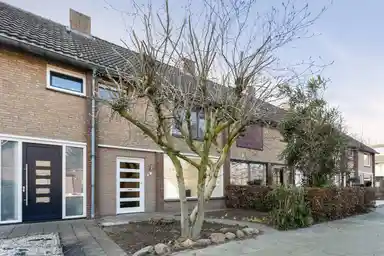 100m2 house in affitto per 1795€/mese a Adelaertstraat, Eindhoven