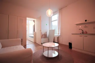 25m2 studio to rent for 850€/month in Orleansplein, Maastricht