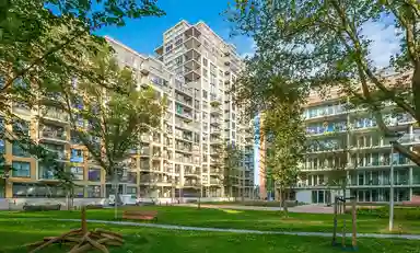 68m2 apartment à louer pour 1550€/mois à President Kennedylaan 110G, The Hague