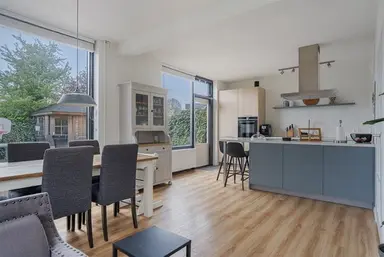 132m2 house in affitto per 2995€/mese a Rozentuin, Voorburg