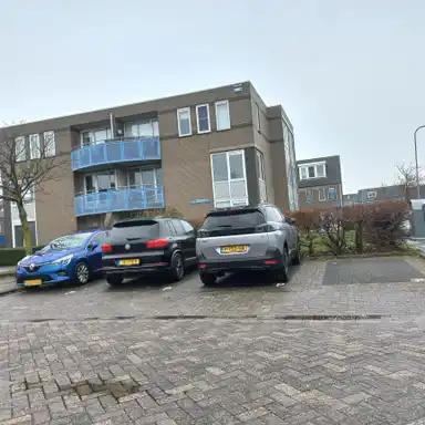 51m2 apartment te huur voor 727.52€/maand in Anna van Renesseplein 40, Uitgeest