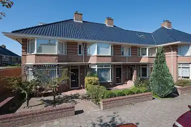 140m2 house zur Miete für 2269€/Monat in Zanglijsterlaan 25, Leidschendam