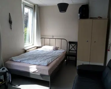 18m2 room zur Miete für 1175€/Monat in Geerdinkhof, Amsterdam