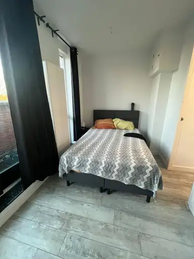 12m2 room zur Miete für 900€/Monat in Troelstralaan, Amsterdam