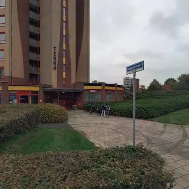 100m2 apartment à louer pour 882€/mois à Kampen