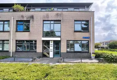 77m2 apartment to rent for 1850€/month in Joris Ivenslaan, Almere