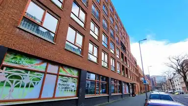 94m2 apartment te huur voor 1750€/maand in Bloemfonteinstraat, Rotterdam