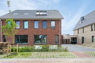 170m2 house à louer pour 2475€/mois à Sterrenkroos, Bergen op Zoom