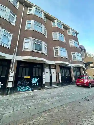 64m2 apartment te huur voor 986€/maand in Gouvernestraat, Rotterdam
