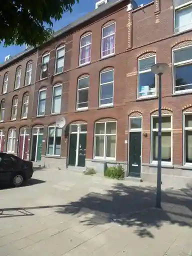 16m2 room zur Miete für 635€/Monat in Frans Bekkerstraat, Rotterdam