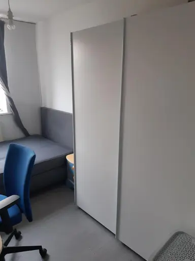 15m2 room to rent for 550€/month in De la Sallestraat, Amsterdam