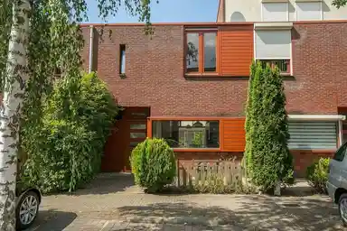 102m2 house to rent for 1975€/month in Grastapijt, Eindhoven