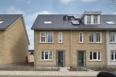 181m2 house te huur voor 2600€/maand in Rijndijk 64, Hazerswoude-Rijndijk