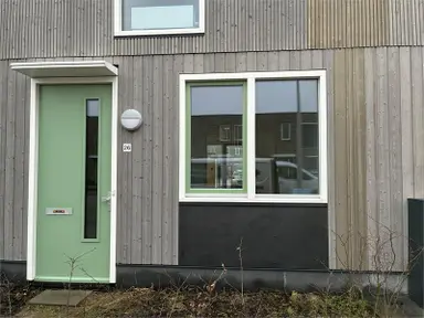 98m2 house à louer pour 1670.31€/mois à Anna Freudstraat 26, Almere