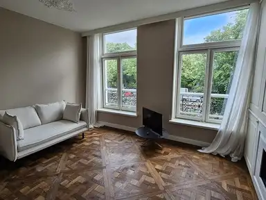 40m2 apartment à louer pour 2495€/mois à Toussaintkade, The Hague