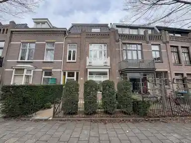166m2 house to rent for 3800€/month in de Roy van Zuidewijnlaan 11, Breda