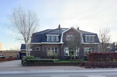 231μ² house προς ενοικίαση για 3500€/μήνα σε Herenweg, Noordwijk