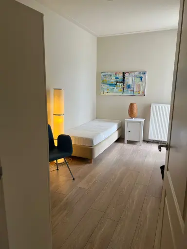 14m2 room to rent for 1000€/month in Van Tuyll van Serooskerkenweg, Amsterdam