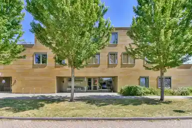 111m2 apartment zur Miete für 1650€/Monat in Hugo de Grootsingel 23, Huizen