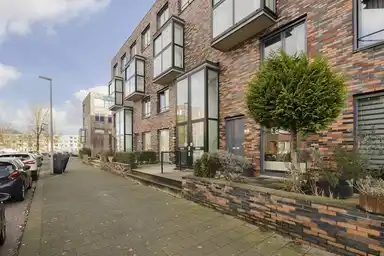 99m2 house to rent for 2400€/month in H.A. Maaskantstraat, Rotterdam