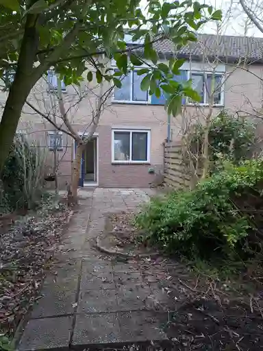 61.21m2 house to rent for 671.6€/month in Vijverstraat 51, Purmerend