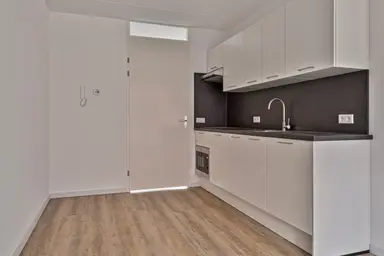97m2 apartment te huur voor 1800€/maand in Jullensstraat 5, Groningen