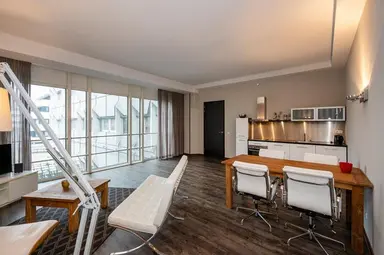 90m2 apartment à louer pour 1815€/mois à Verbeekstraat 1B-1, Leiden