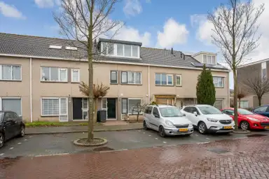 140μ² house προς ενοικίαση για 3450€/μήνα σε Bertus Aafjeslaan 42, Amstelveen
