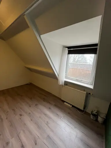 10m2 room à louer pour 300€/mois à Zuiderkade, Ede
