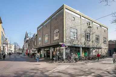 61m2 apartment to rent for 1105€/month in Marktstraat 132, Enschede