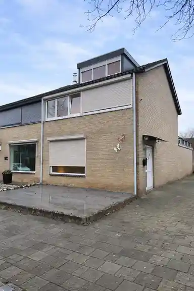 137μ² house προς ενοικίαση για 1500€/μήνα σε Kiplingstraat 10, Venlo