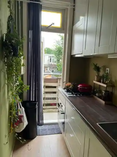8m2 room to rent for 550€/month in Johannes Uitenbogaertstraat, Utrecht